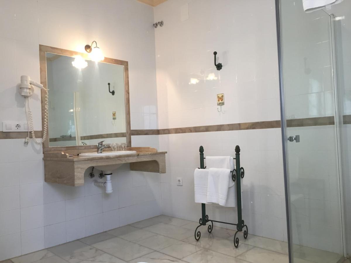Hotel Bodega El Moral Рибера-дель-Фресно Экстерьер фото